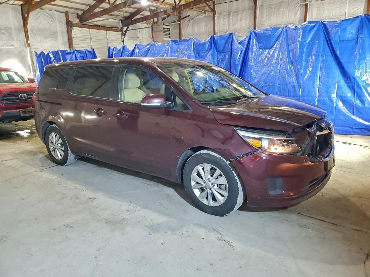 2017 KIA SEDONA