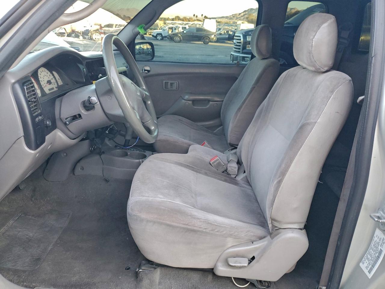 2002 TOYOTA TACOMA