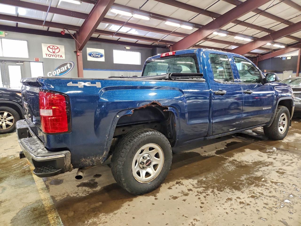 2015 GMC Sierra