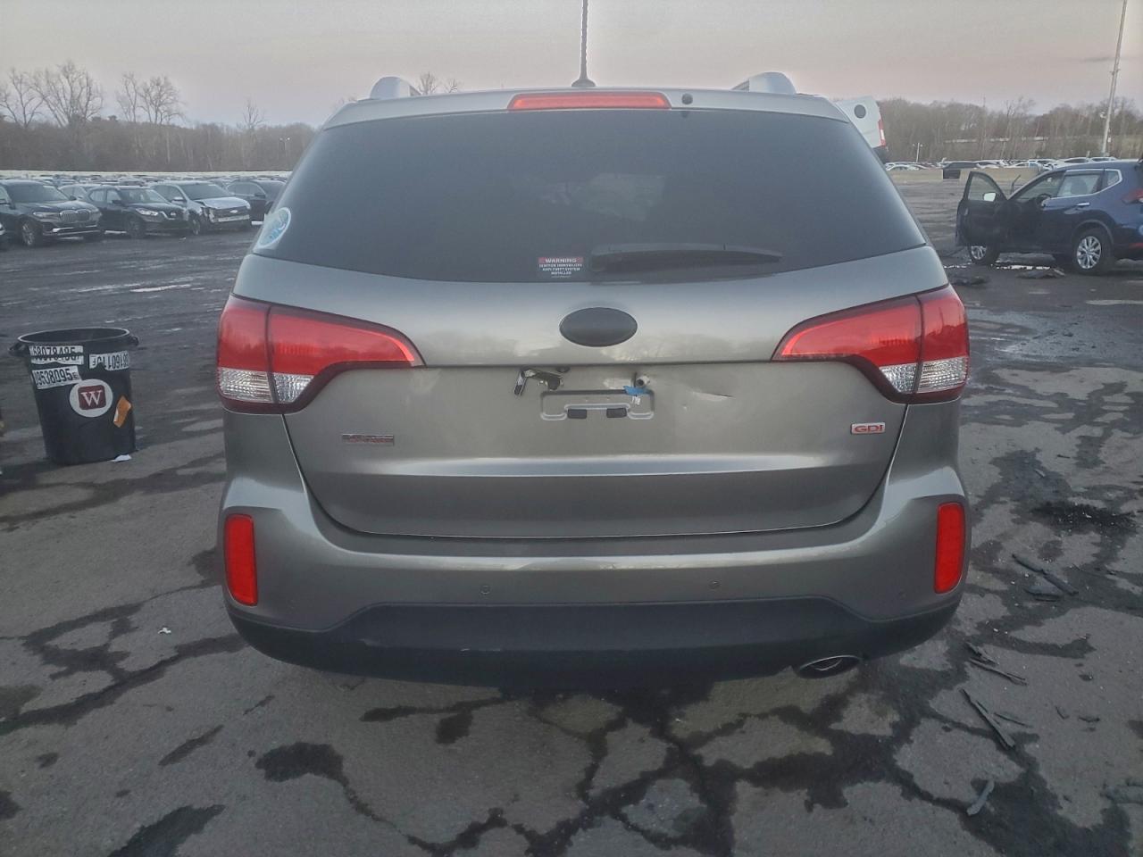 2014 KIA SORENTO