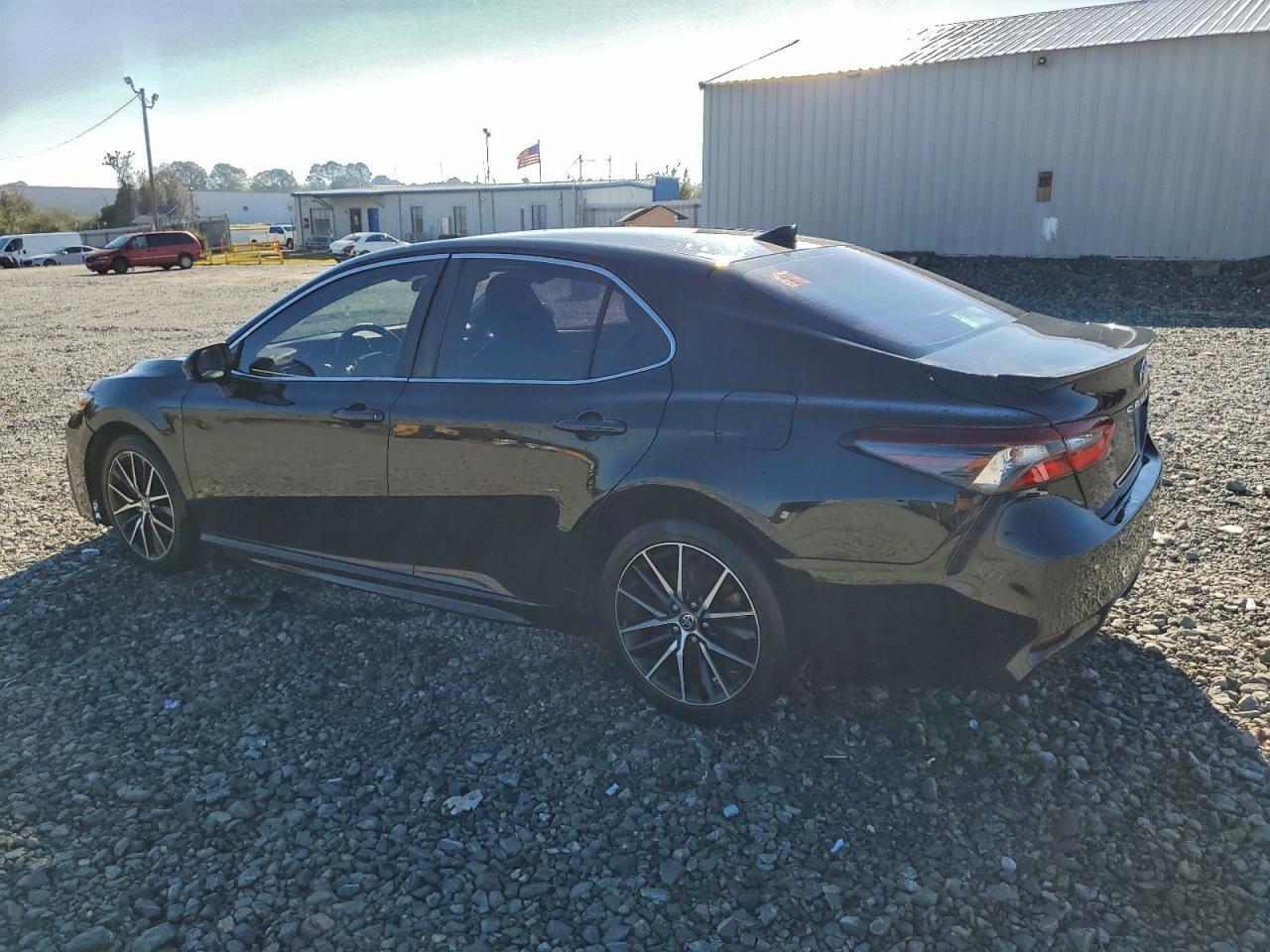 2021 TOYOTA CAMRY