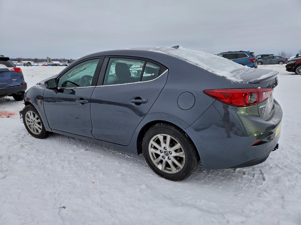 2014 MAZDA 3