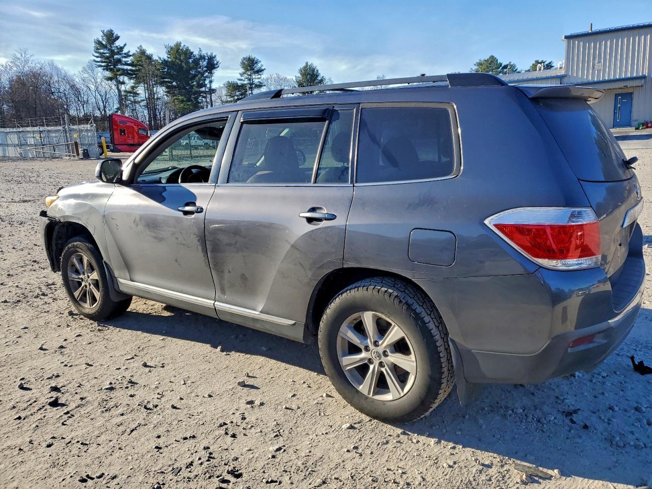 2013 TOYOTA HIGHLANDER