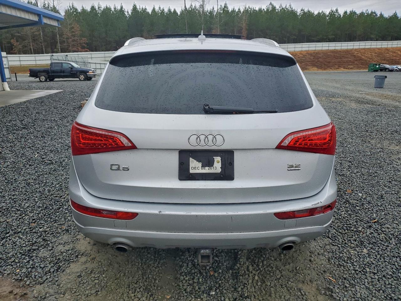 2010 AUDI Q5