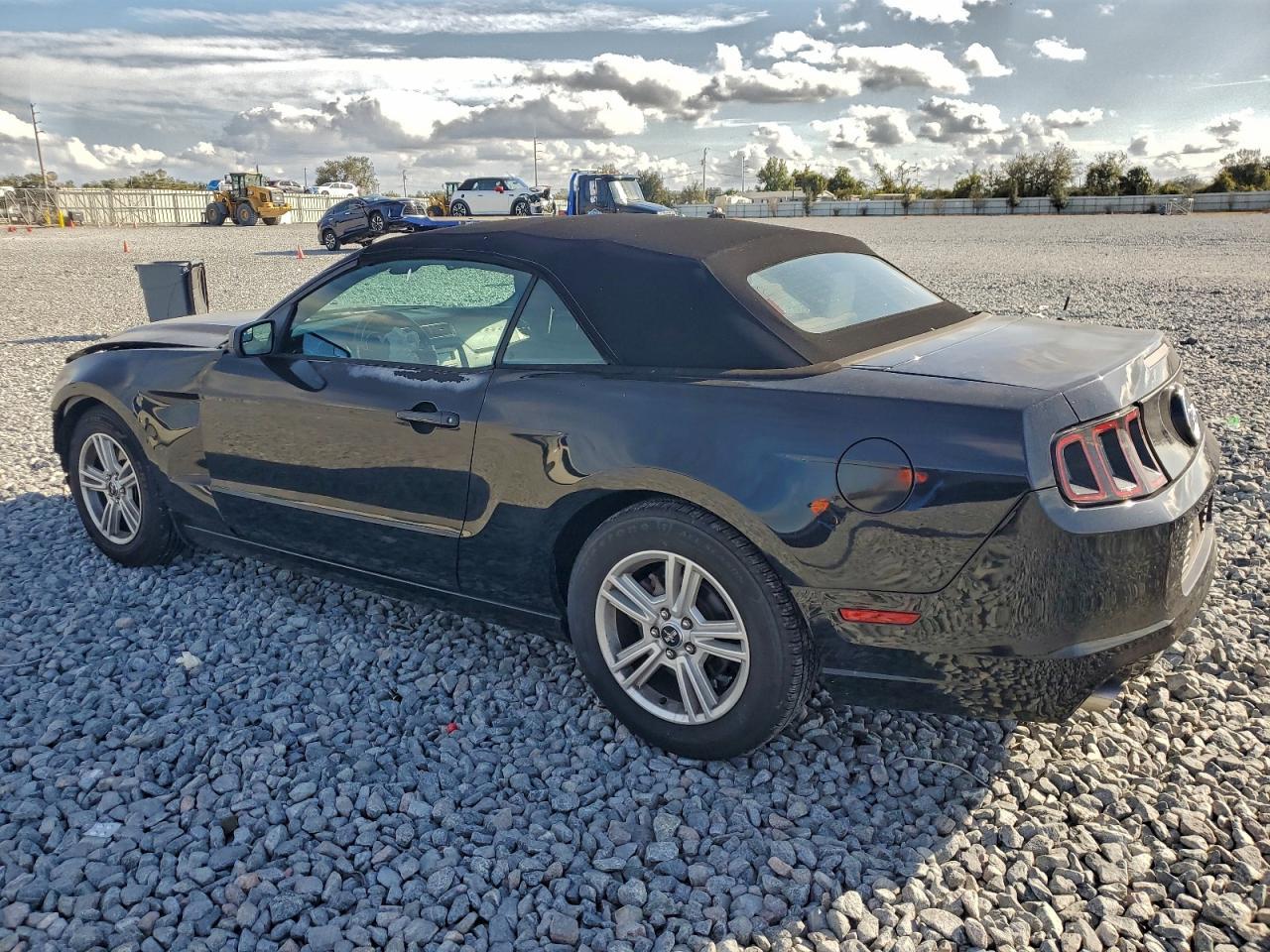 2014 FORD MUSTANG