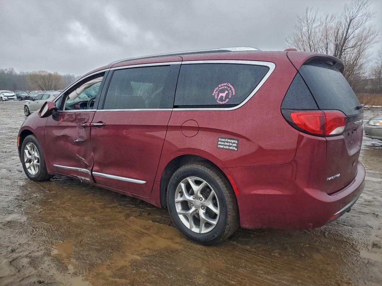 2020 CHRYSLER Pacifica