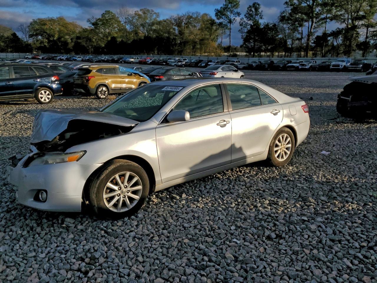2010 TOYOTA CAMRY