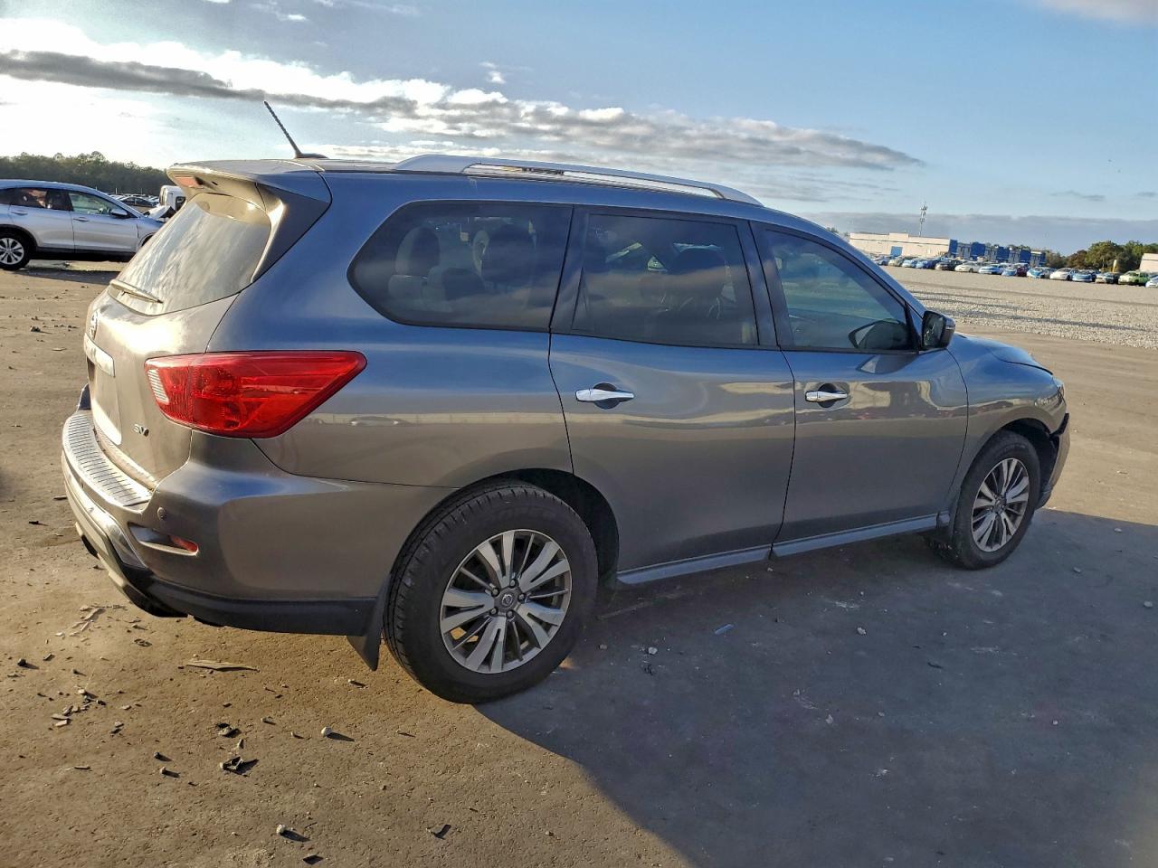 2018 NISSAN PATHFINDER