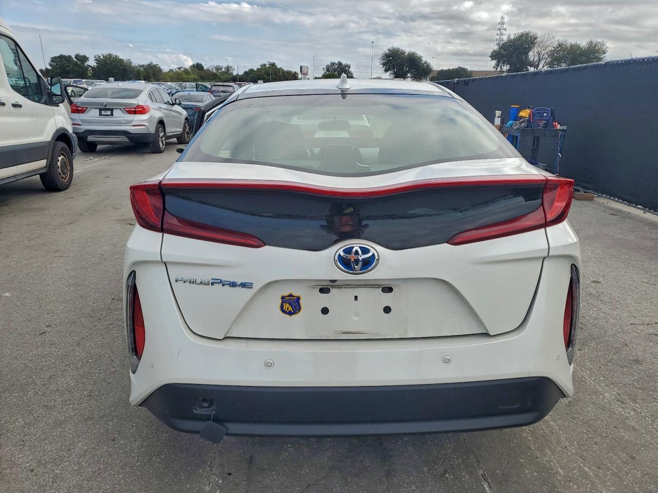 2017 TOYOTA Prius Prime