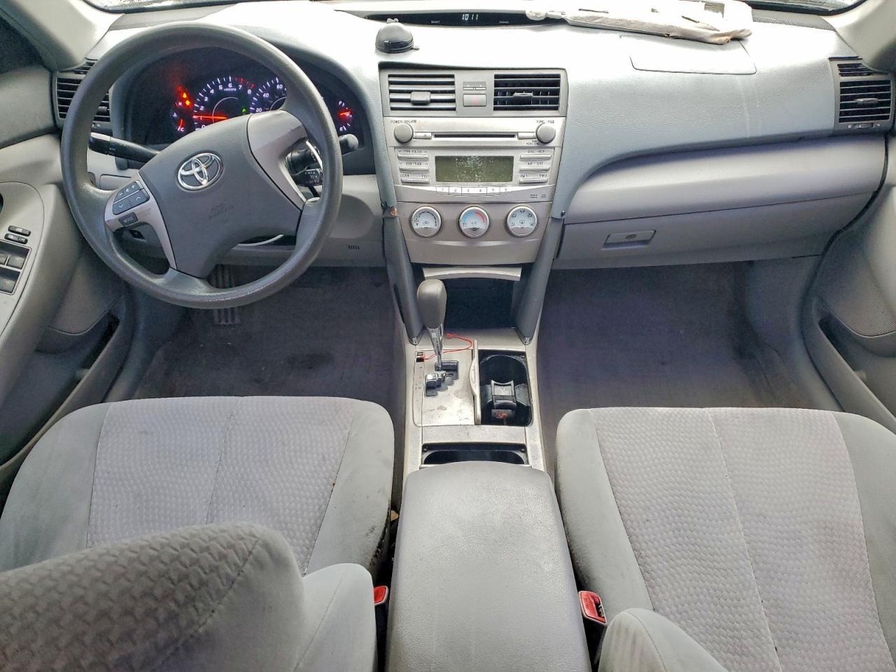 2010 TOYOTA CAMRY