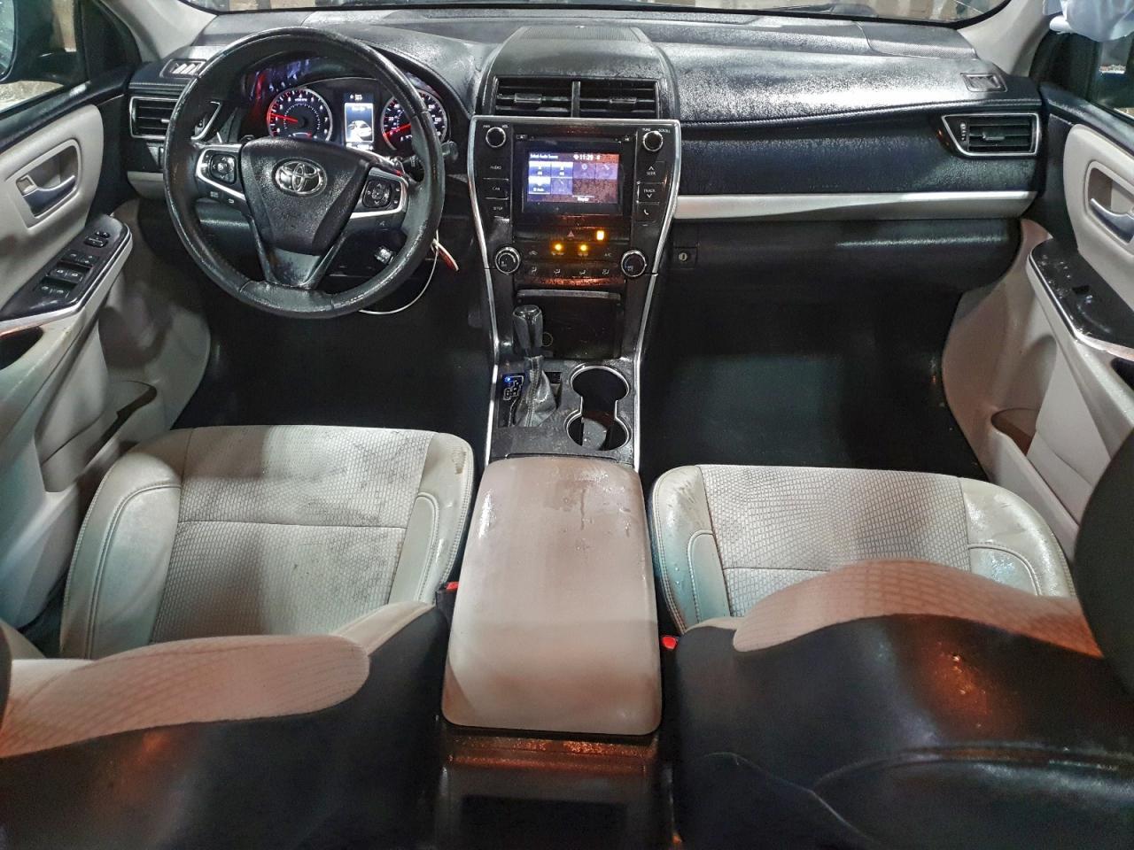 2017 TOYOTA CAMRY