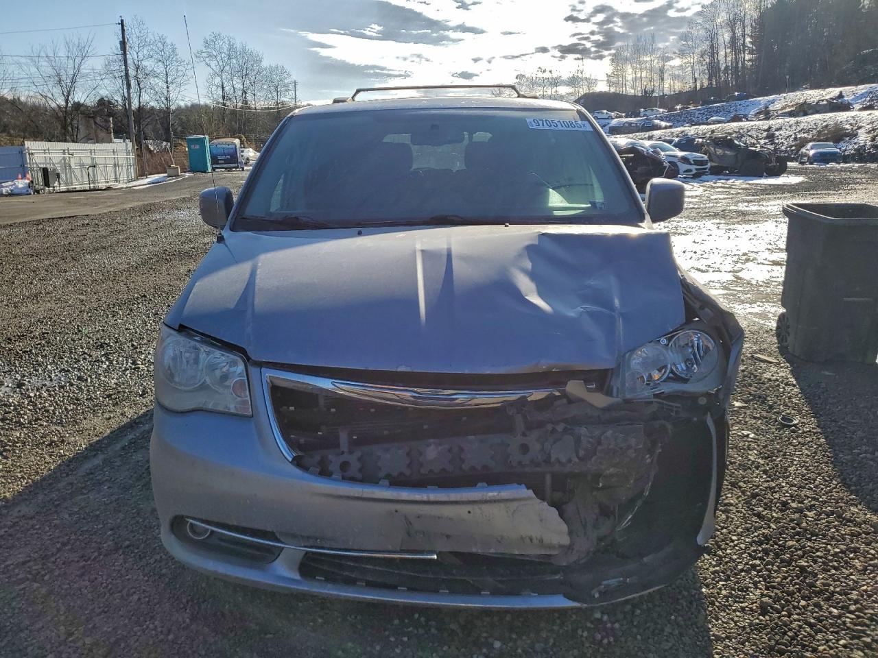 2016 CHRYSLER Town & Country