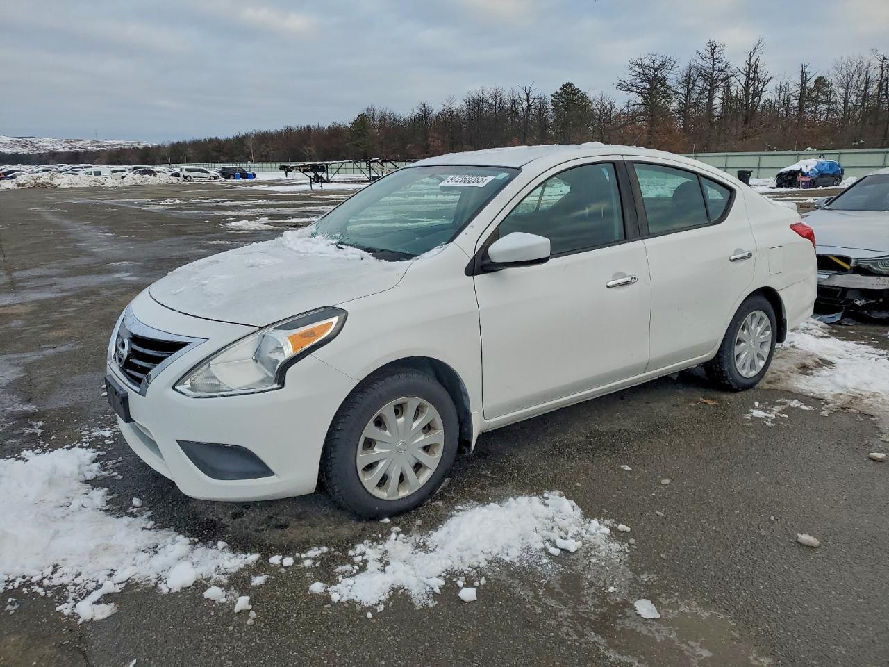 2017 NISSAN VERSA