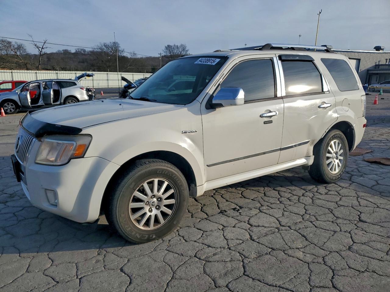 2011 MERCURY Mariner