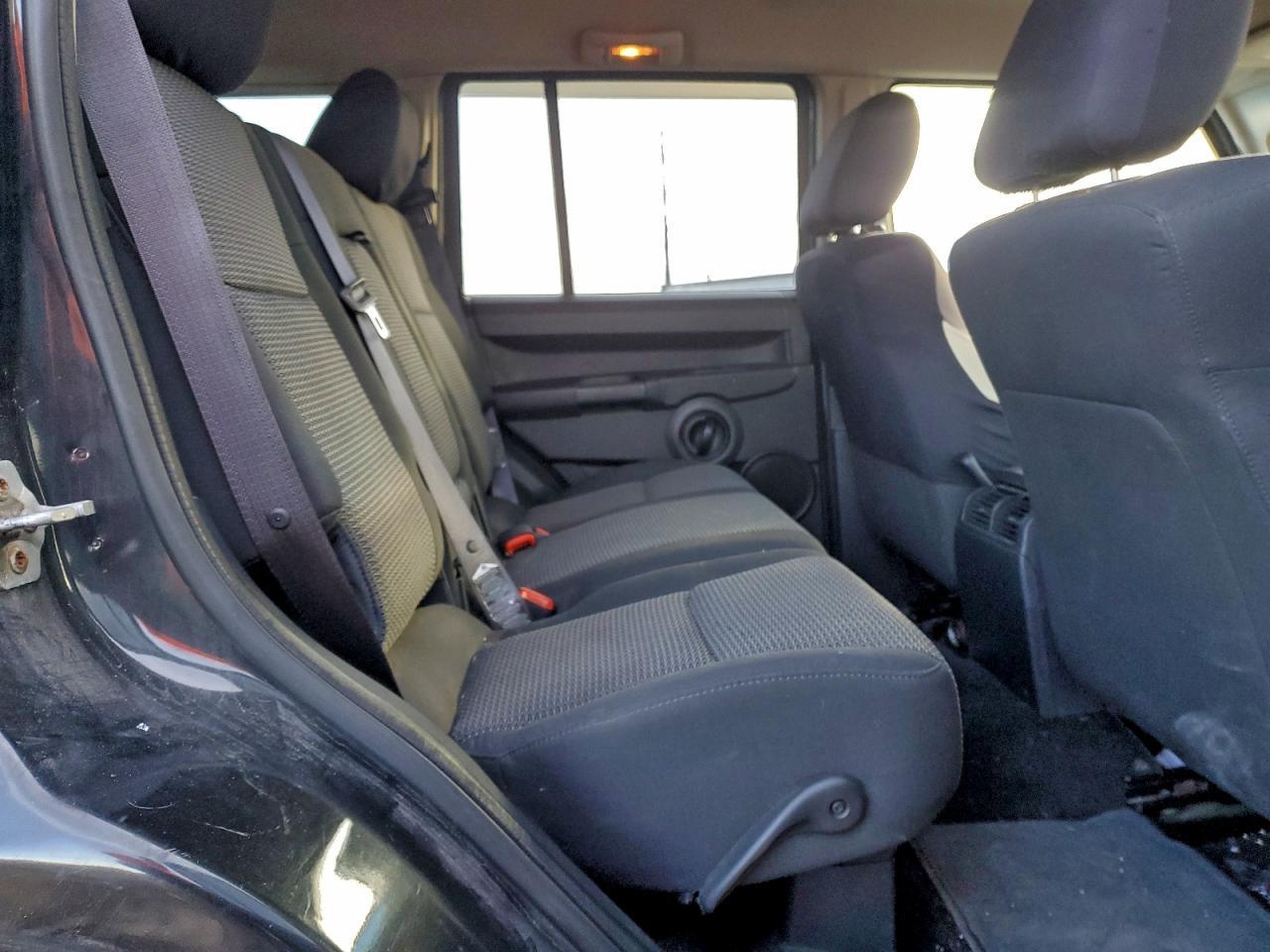 2008 JEEP Commander