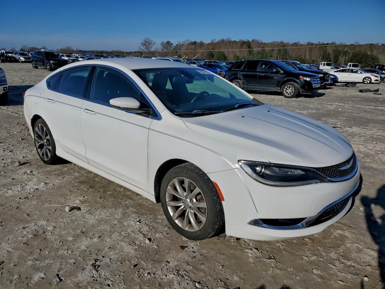 2016 CHRYSLER 200