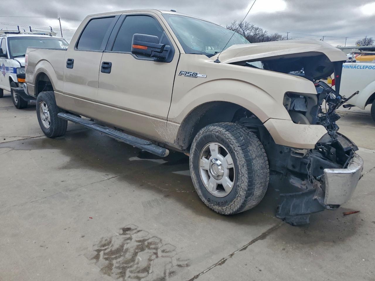 2012 FORD F-150 Lightning