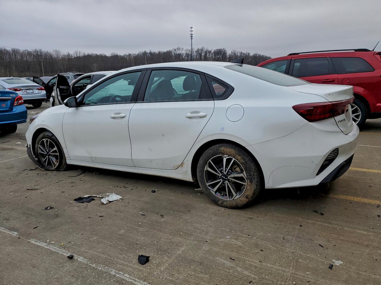 2023 KIA FORTE