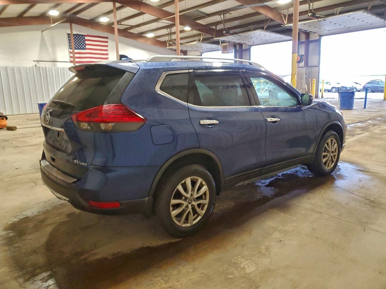 2017 NISSAN ROGUE