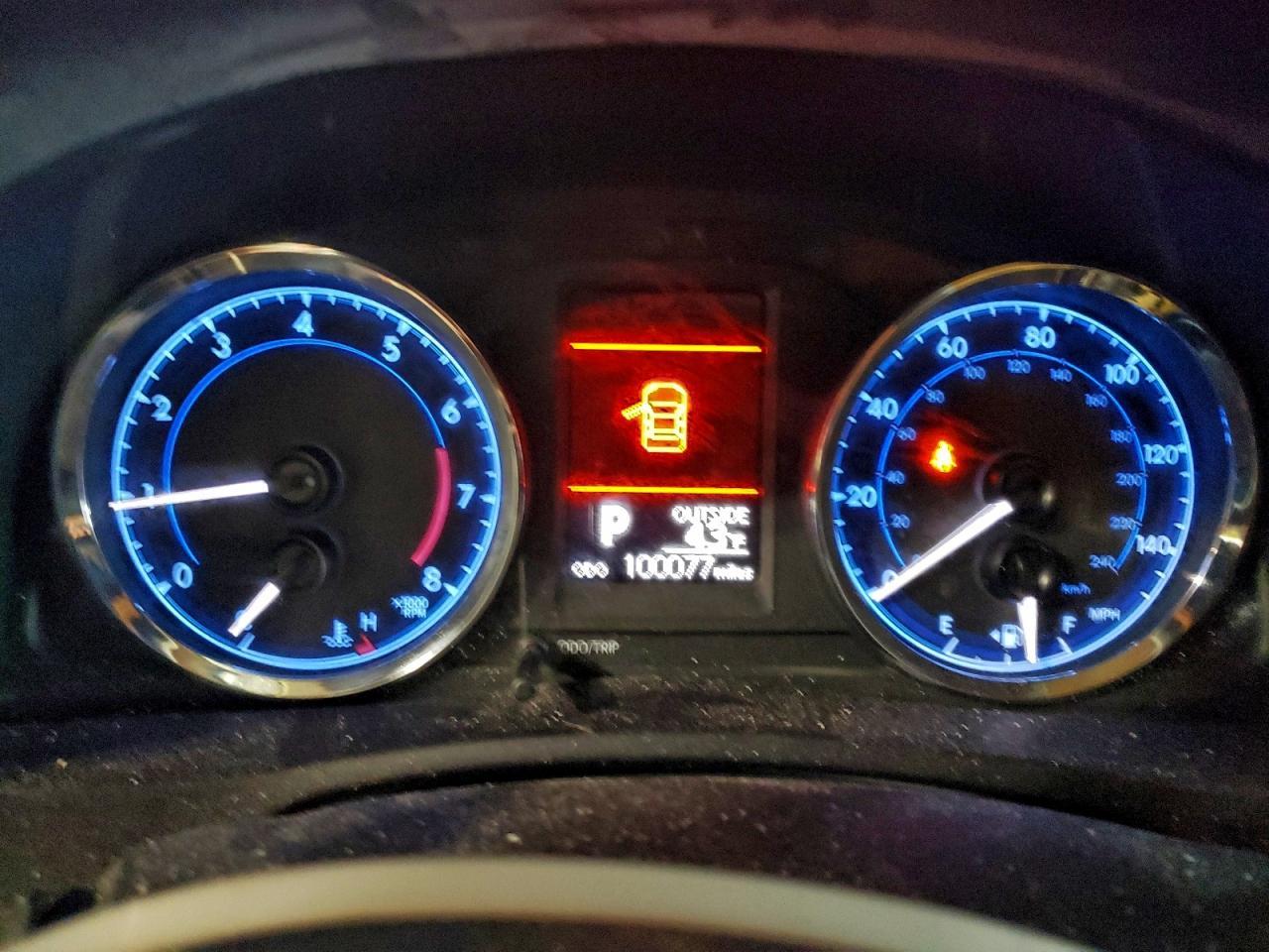 2017 TOYOTA COROLLA