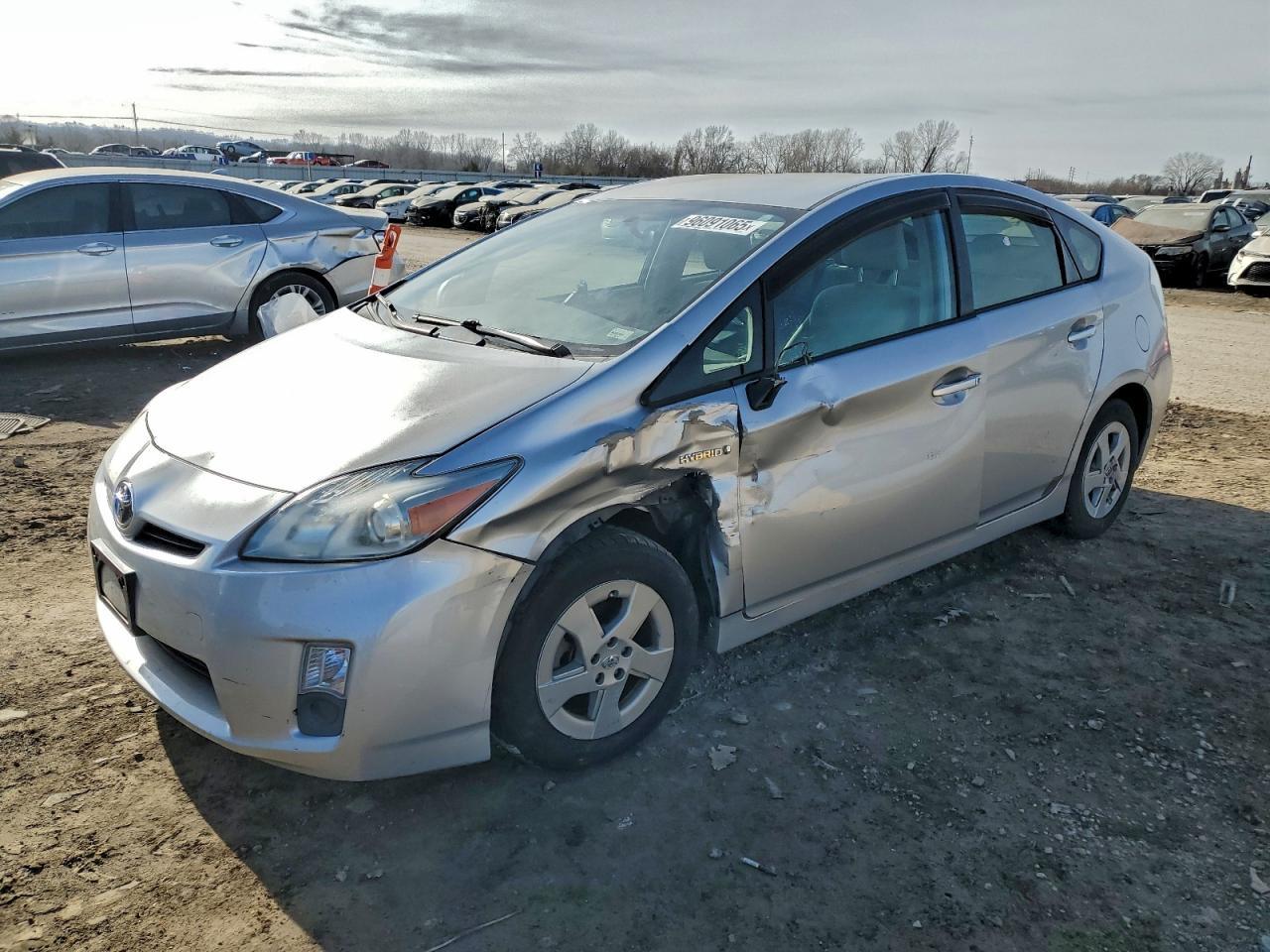 2010 TOYOTA PRIUS