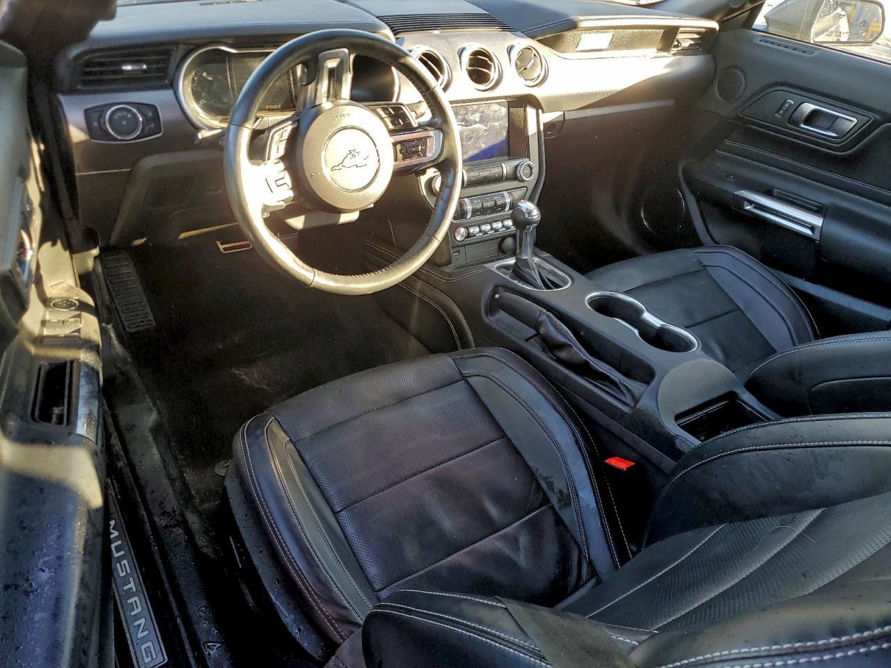 2021 FORD MUSTANG