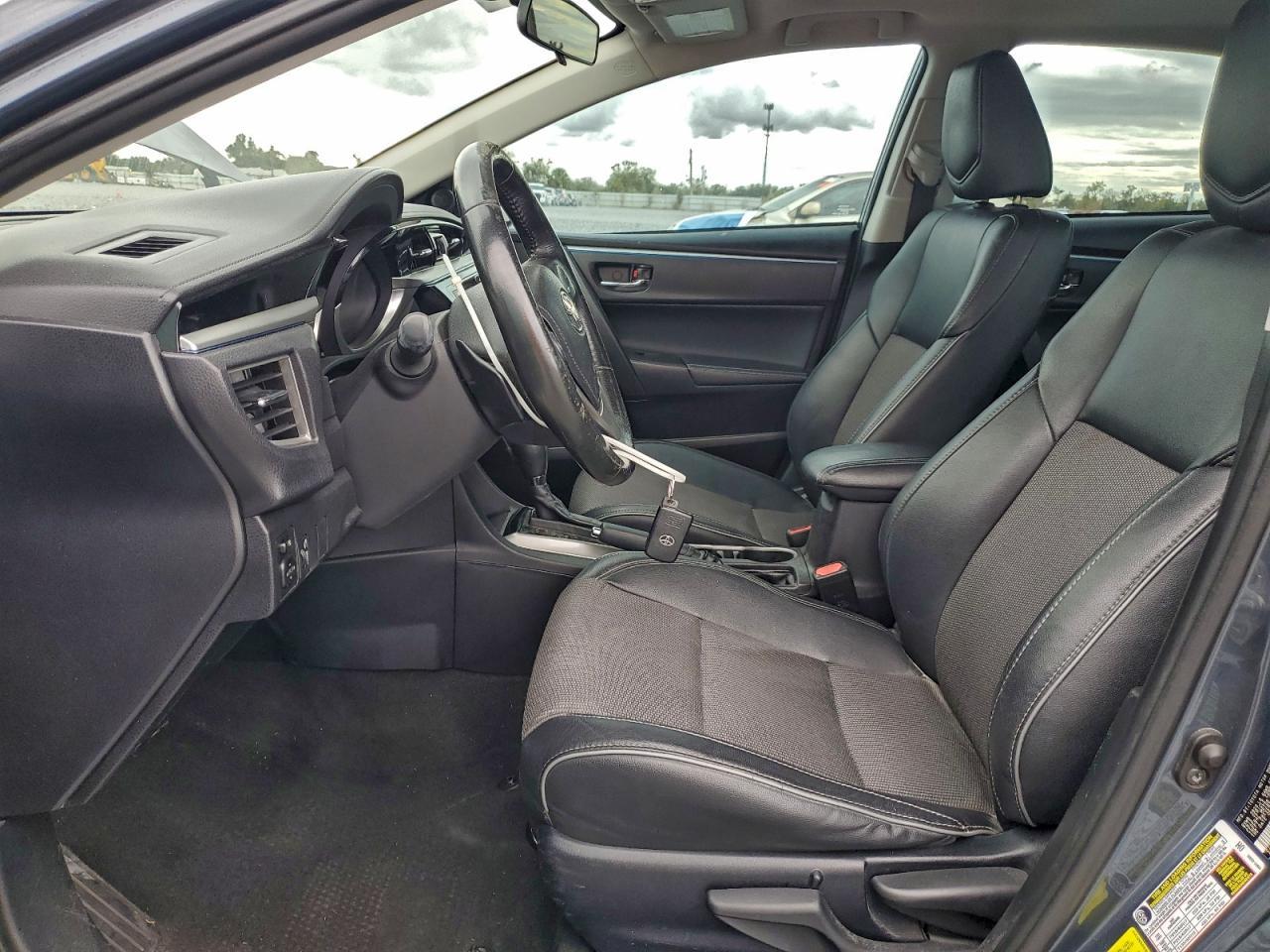2016 TOYOTA COROLLA