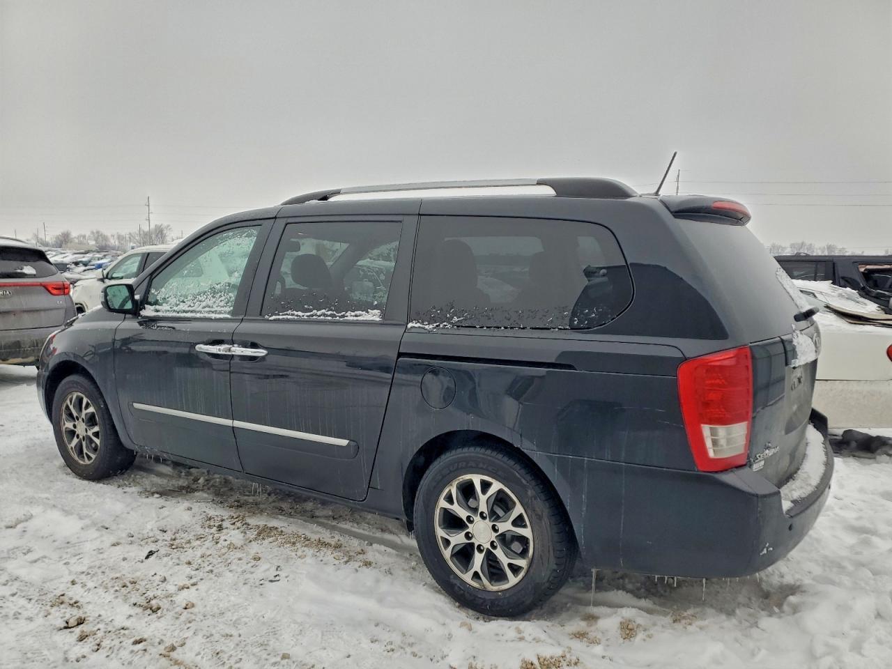 2014 KIA SEDONA