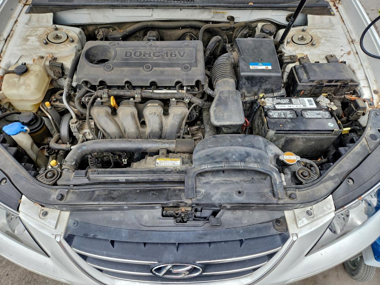 2010 HYUNDAI SONATA