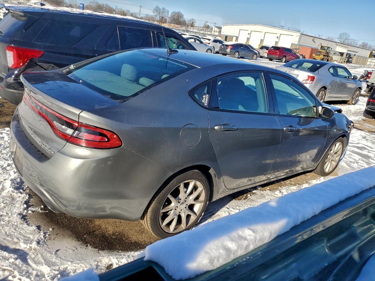 2013 DODGE Dart