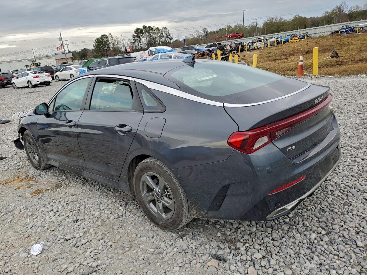 2022 KIA K5