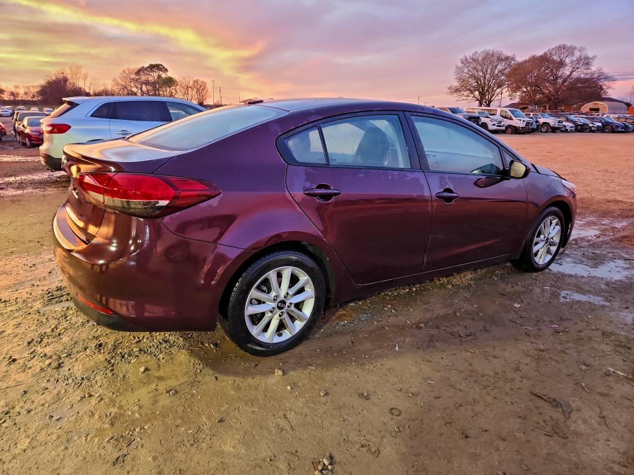 2017 KIA FORTE