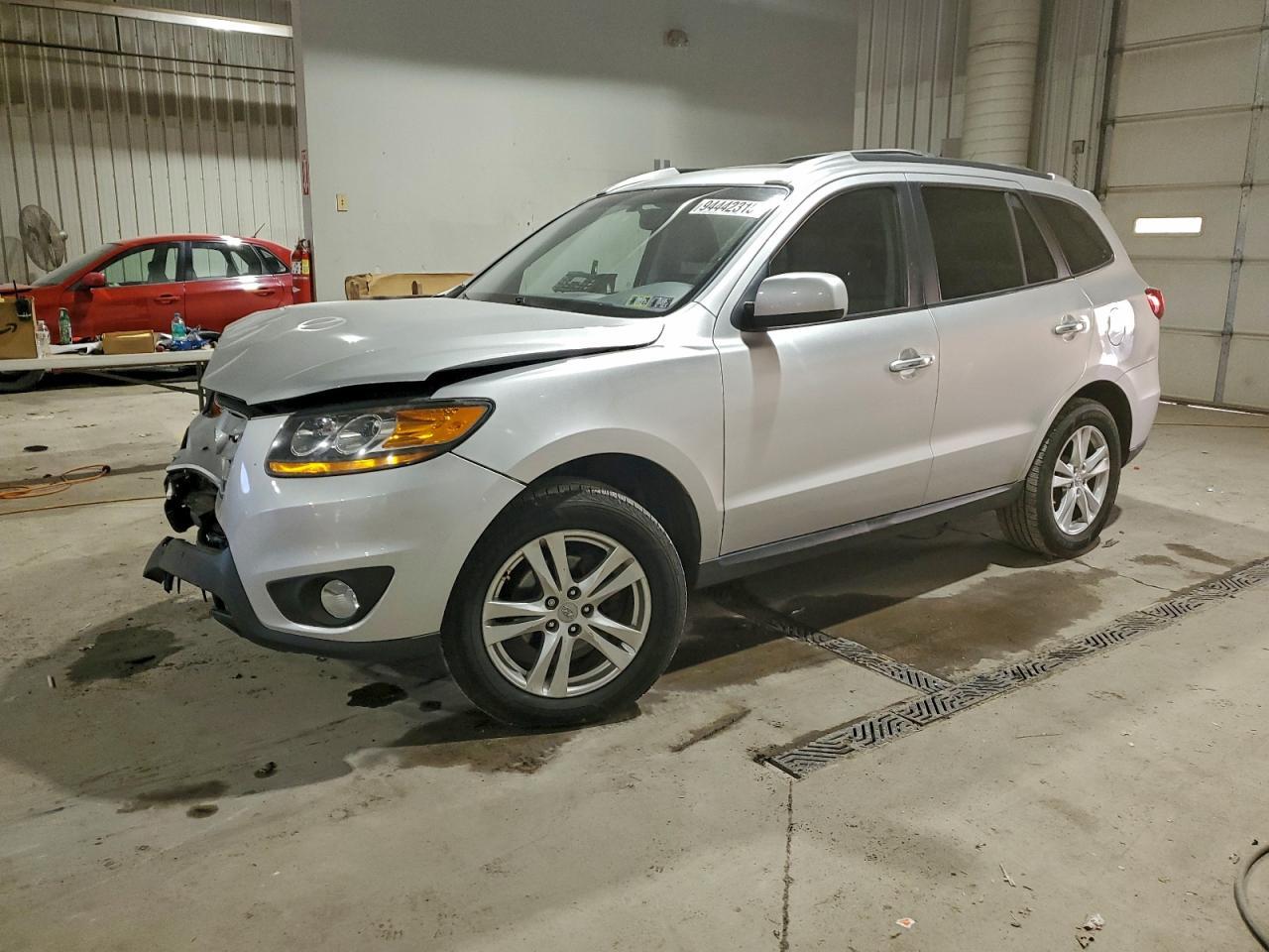 2011 HYUNDAI SANTA FE