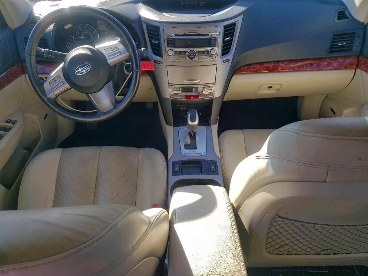 2010 SUBARU Outback