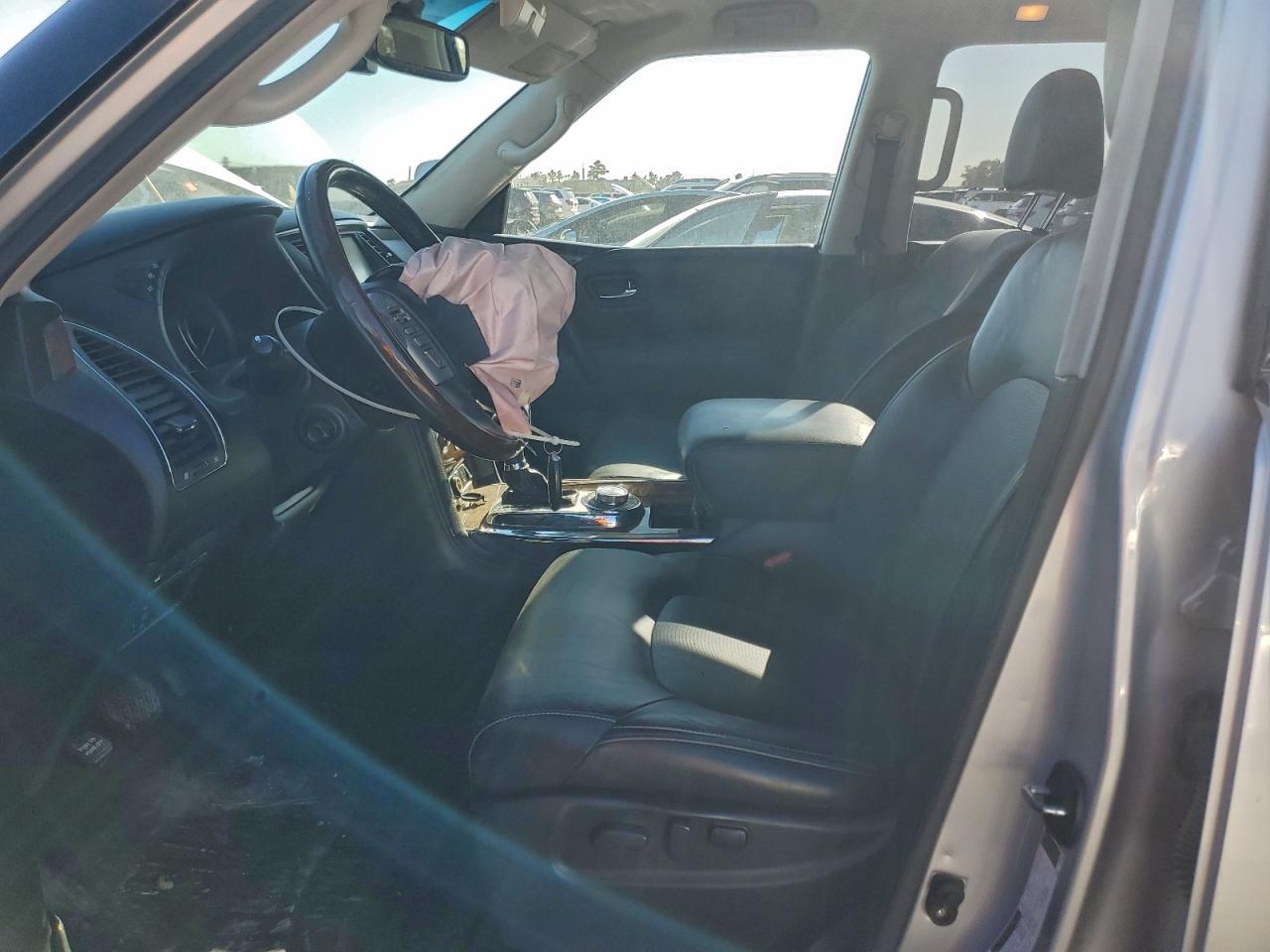 2017 INFINITI QX80
