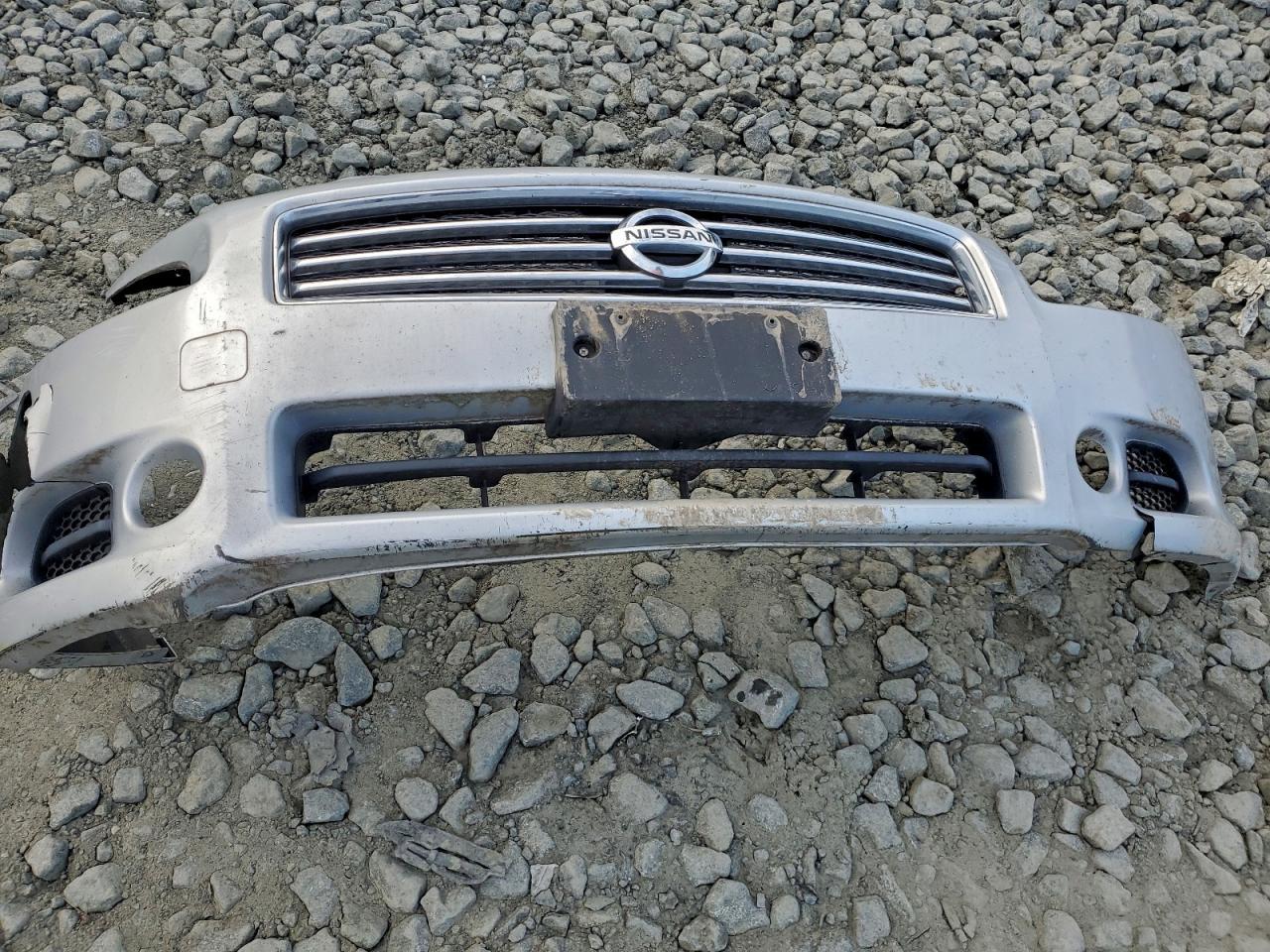 2010 NISSAN Maxima