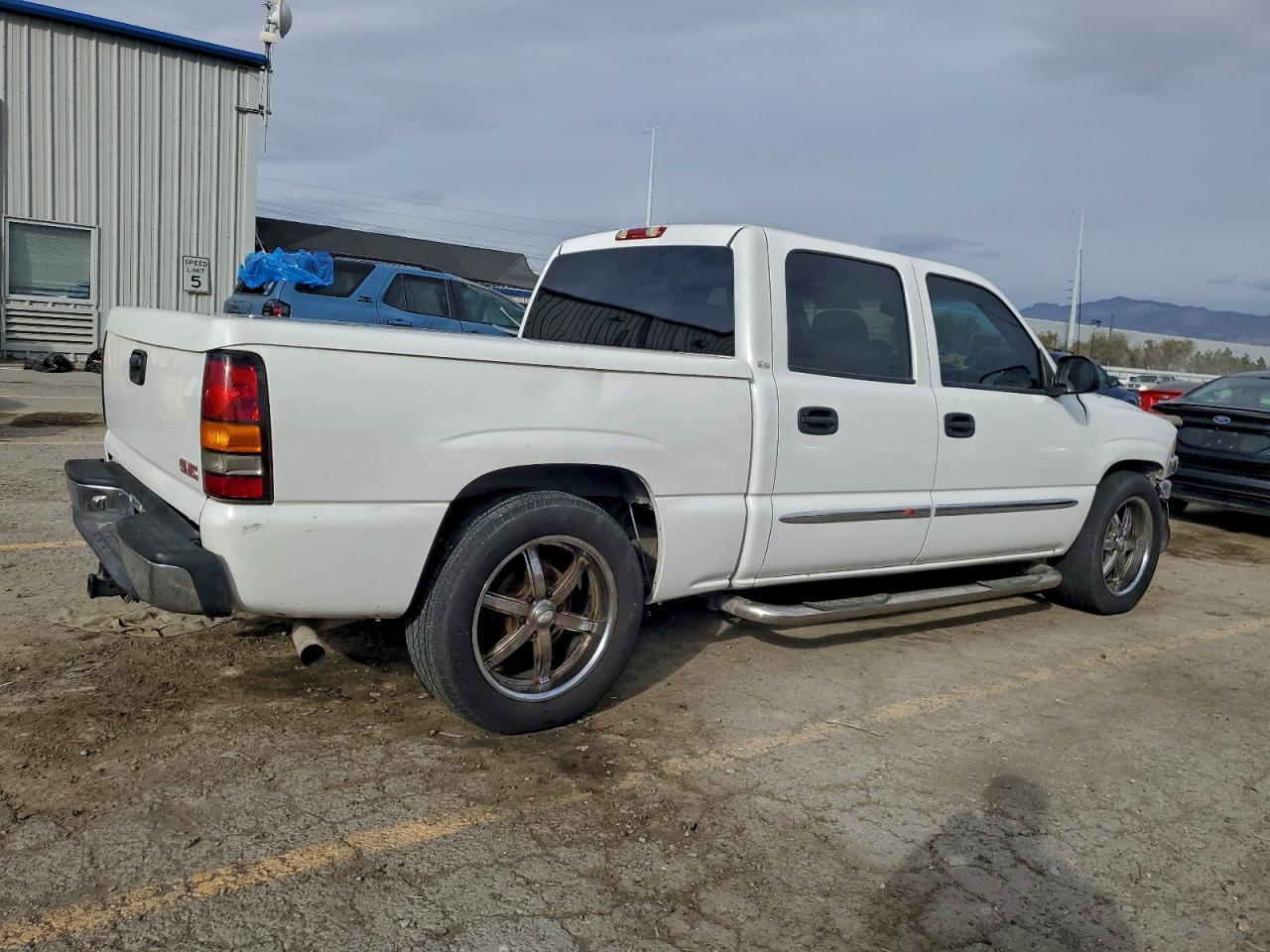 2005 GMC Sierra