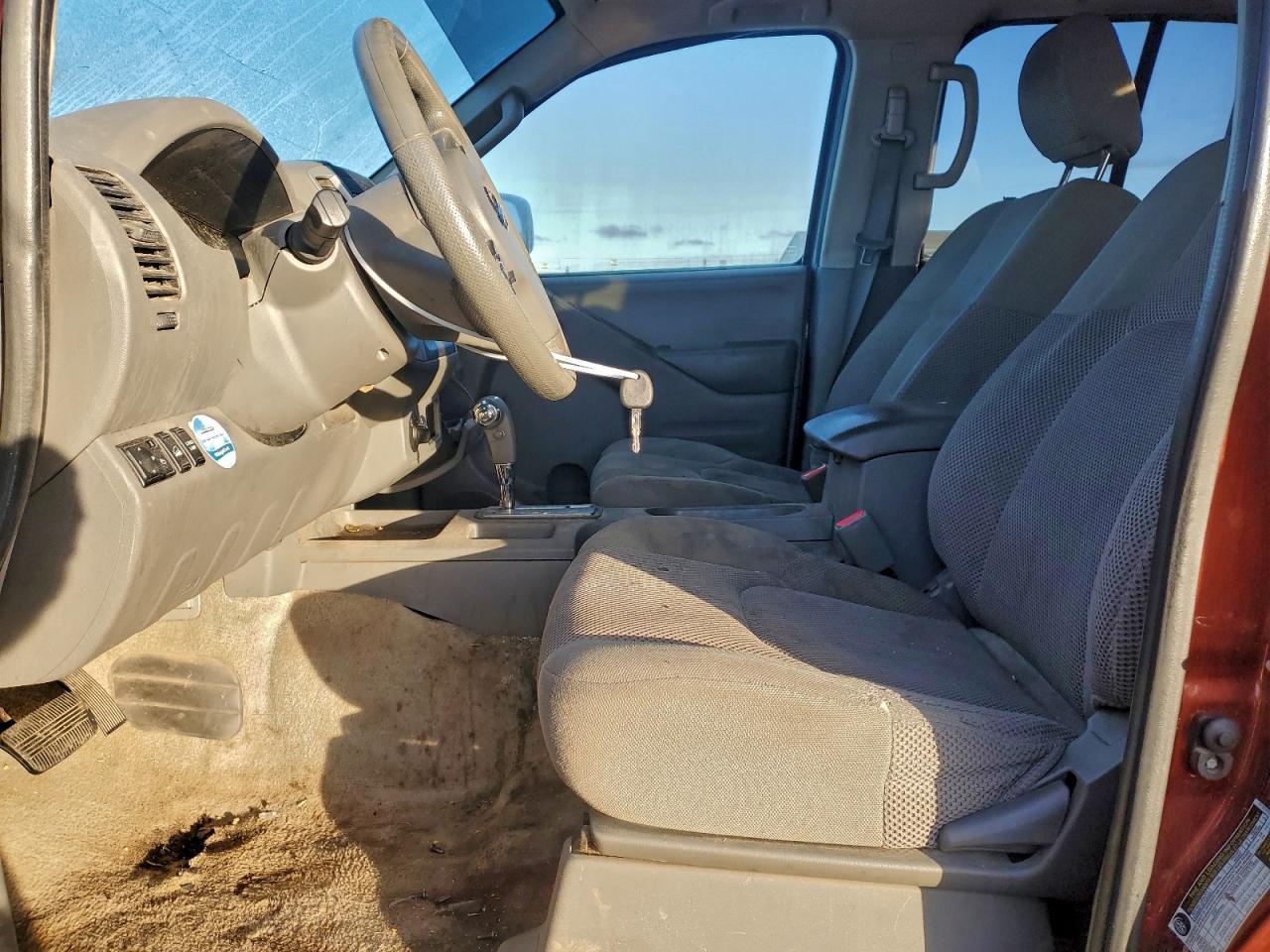 2016 NISSAN Frontier
