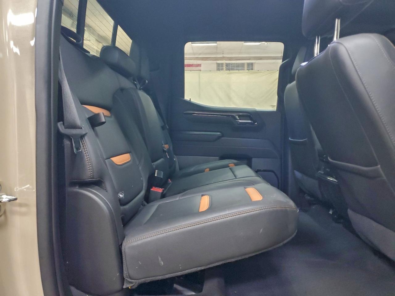 2023 GMC Sierra