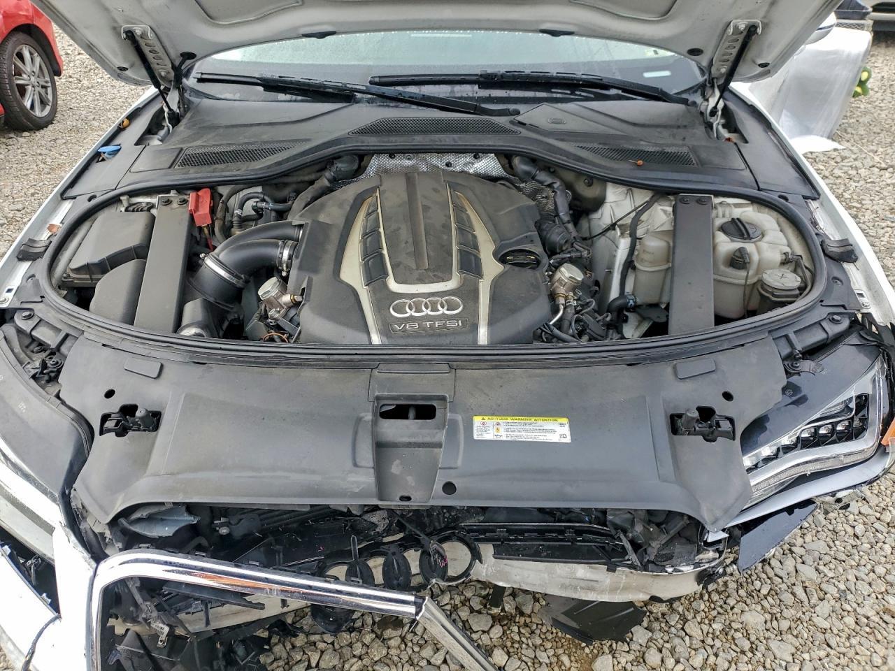 2014 AUDI A8