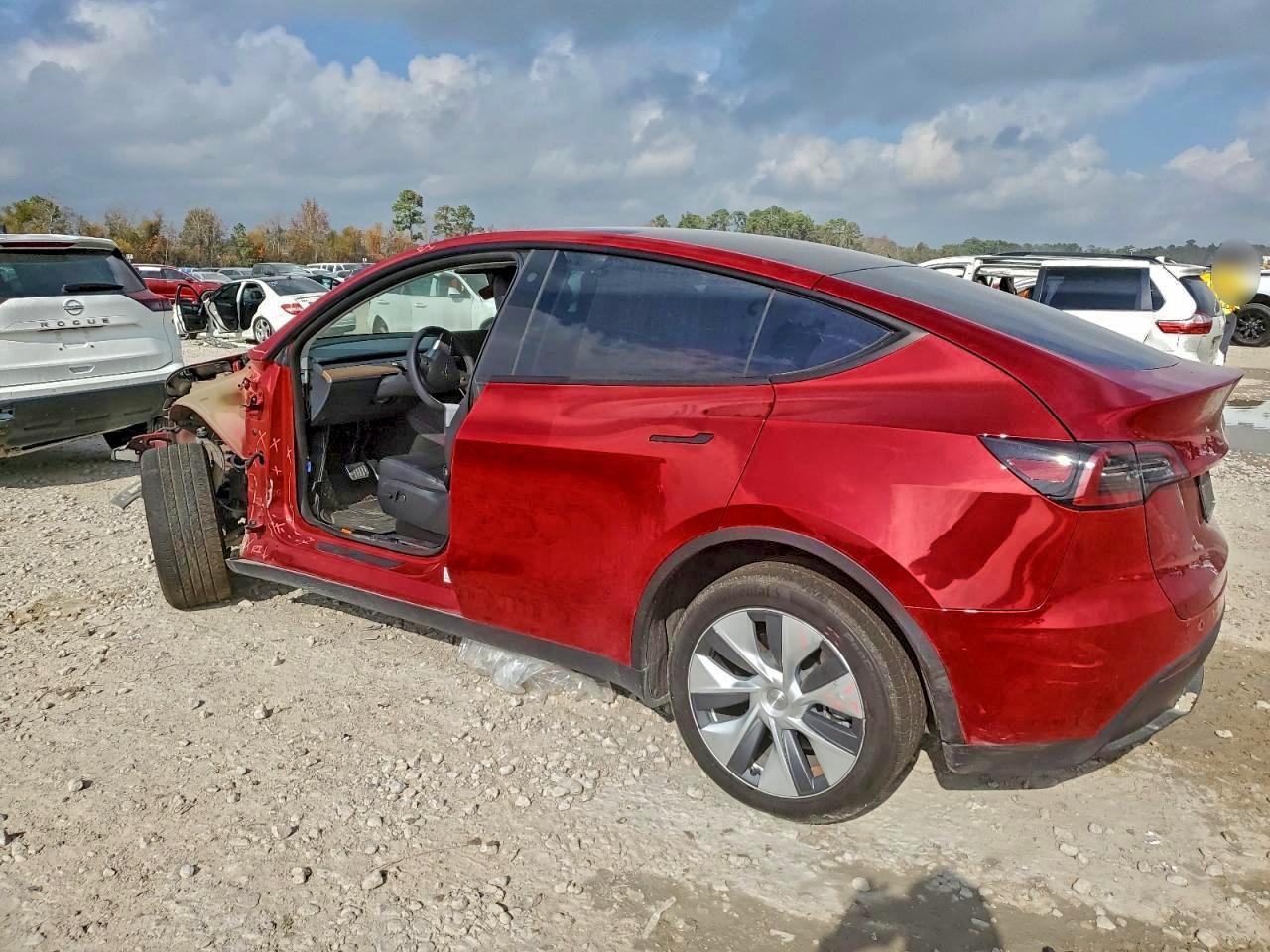 2023 TESLA MODEL Y