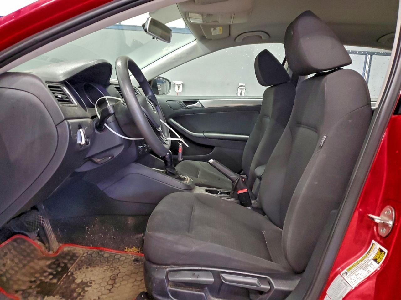 2015 VOLKSWAGEN JETTA
