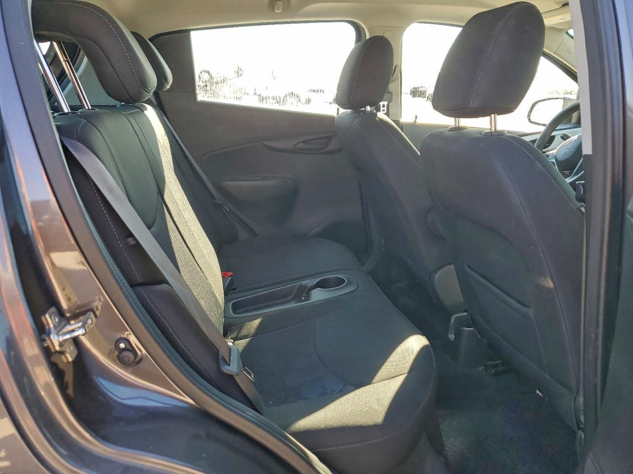 2016 CHEVROLET Spark