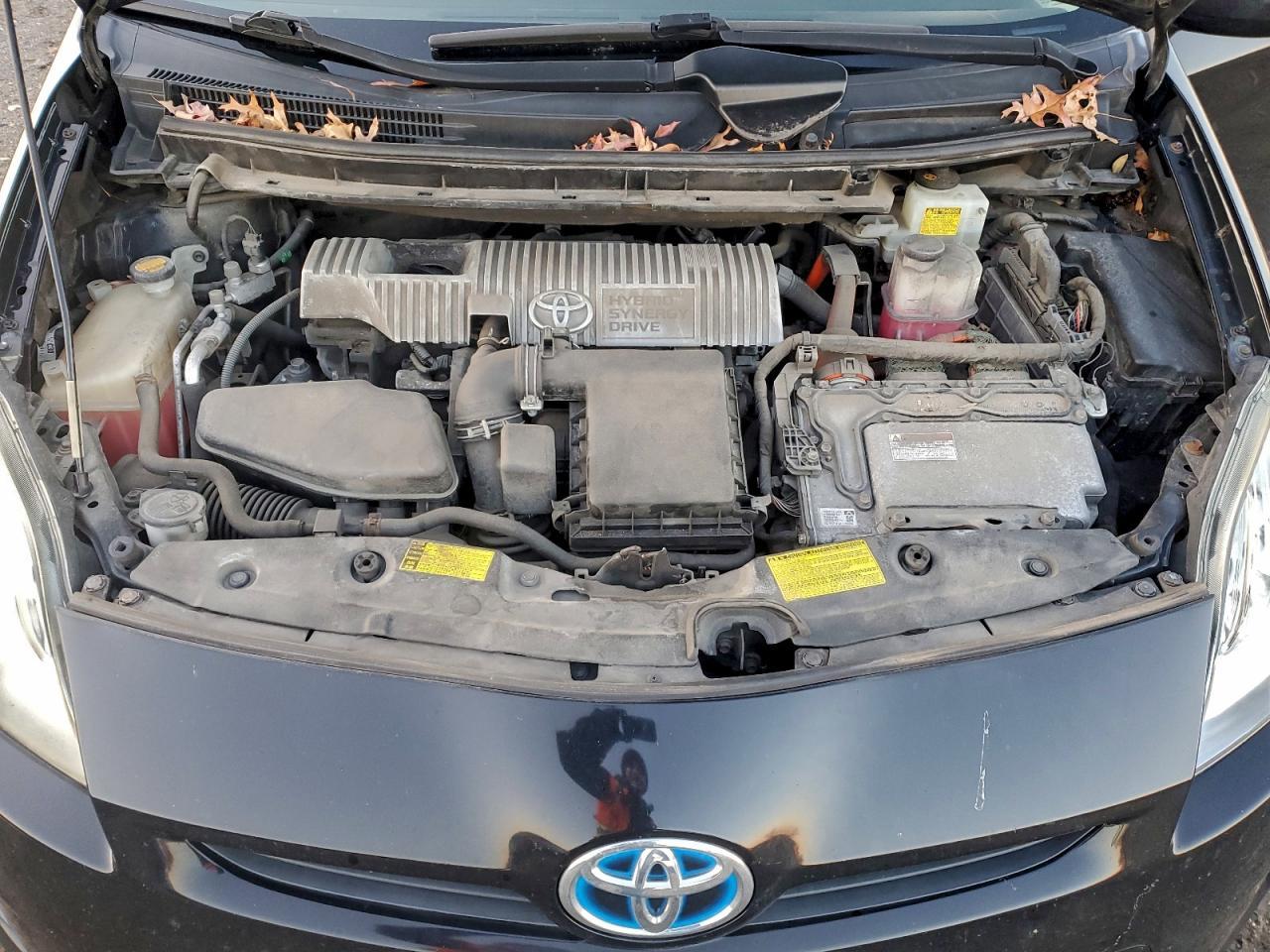 2011 TOYOTA PRIUS