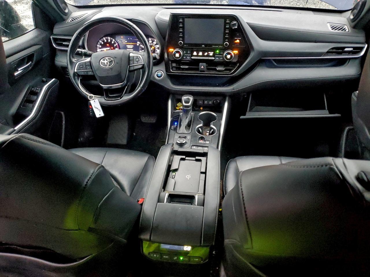 2021 TOYOTA HIGHLANDER