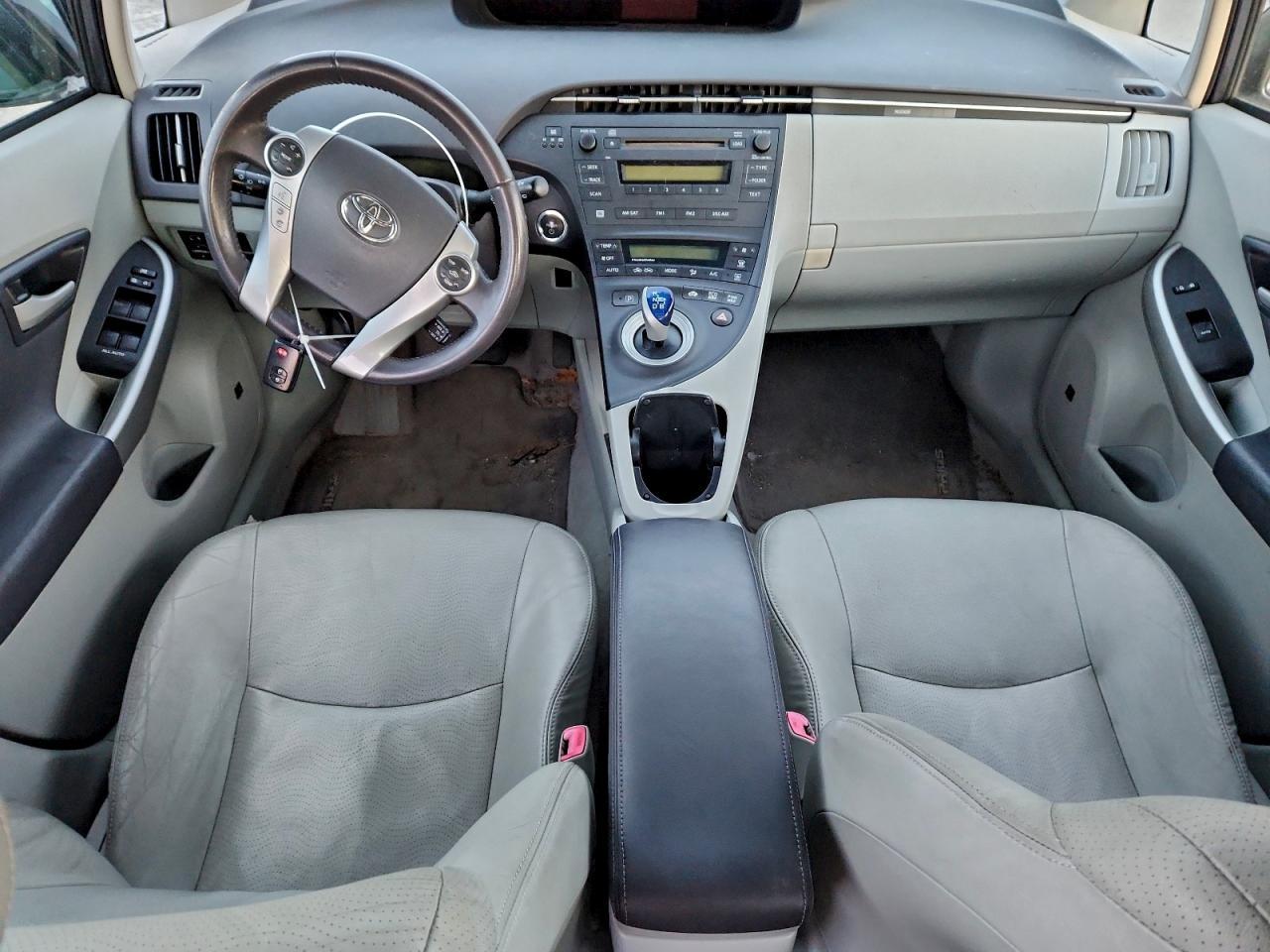 2010 TOYOTA PRIUS