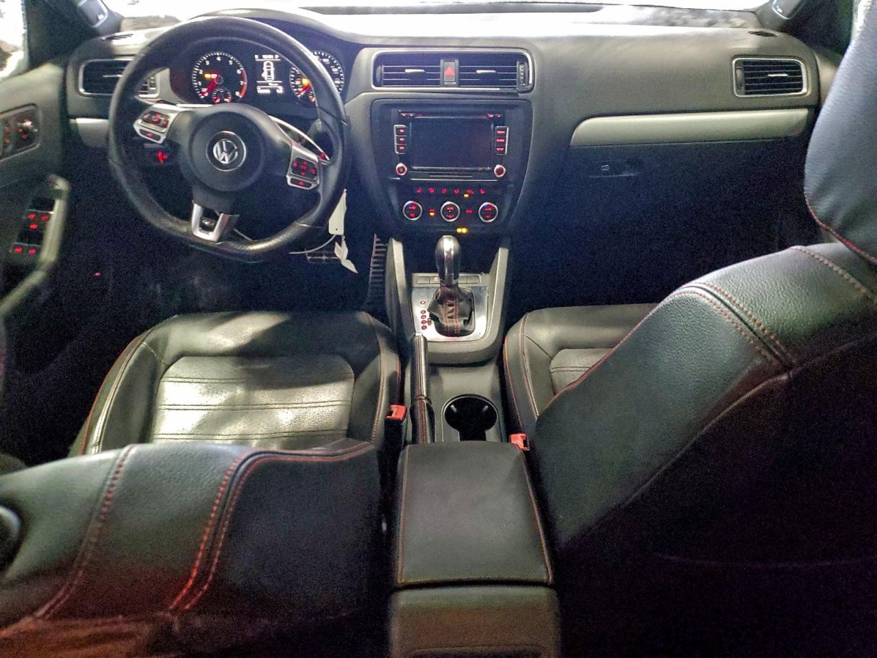 2013 VOLKSWAGEN JETTA