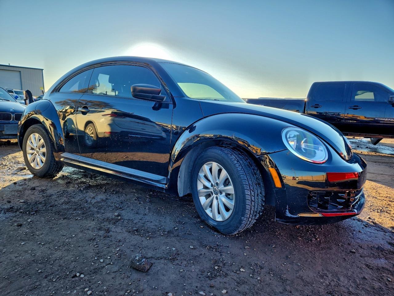 2016 VOLKSWAGEN Beetle