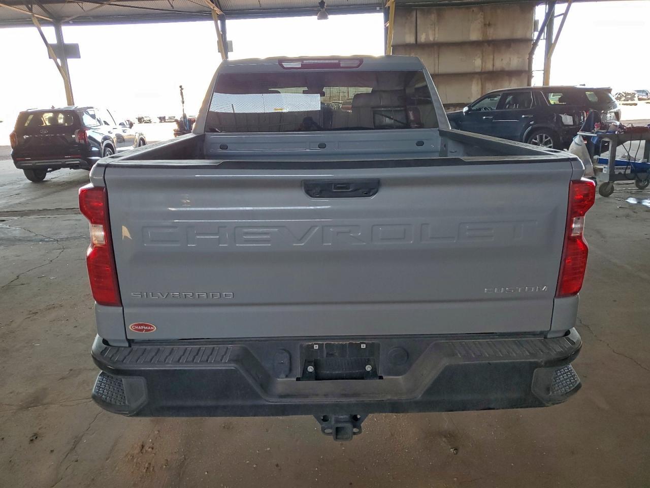 2025 CHEVROLET Silverado