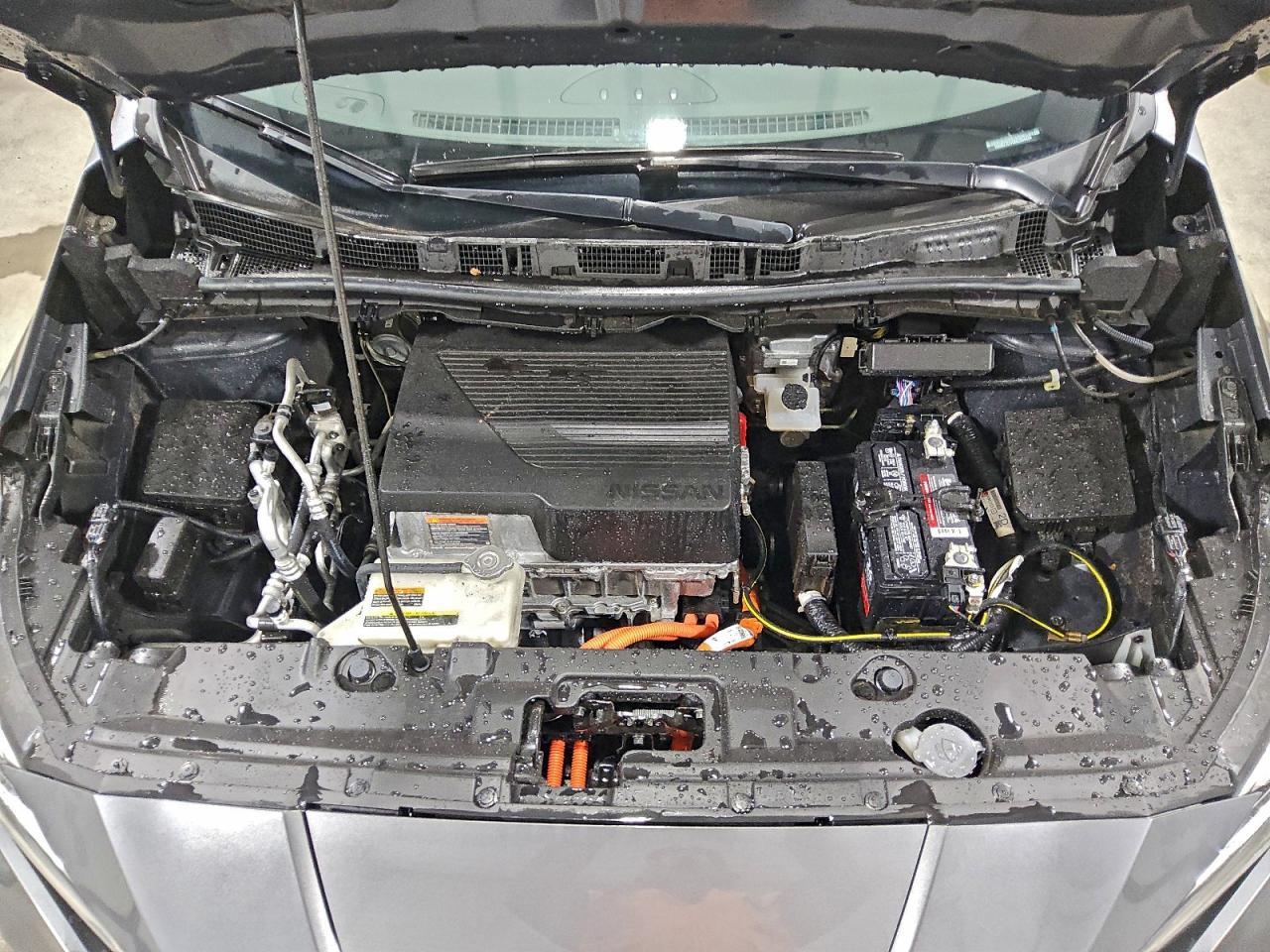 2021 NISSAN LEAF